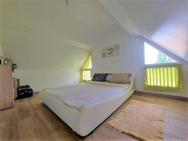 Maison 8 pièces 245 m2