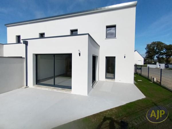 Location maison Questembert : 1 134 € - AJP Immobilier Questembert