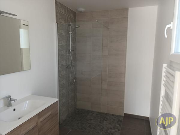 Location maison Questembert : 1 134 € - AJP Immobilier Questembert