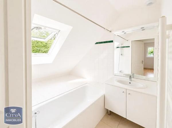 Maison à louer 5 pièces 100.19m² Pont-l'Abbé (29120)