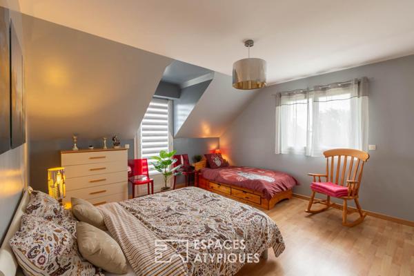 Vaste maison moderne et spacieuse, proche plages et commerces, local commercial