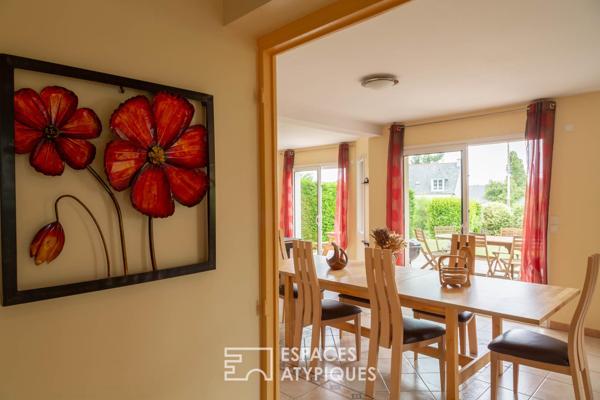 Vaste maison moderne et spacieuse, proche plages et commerces, local commercial