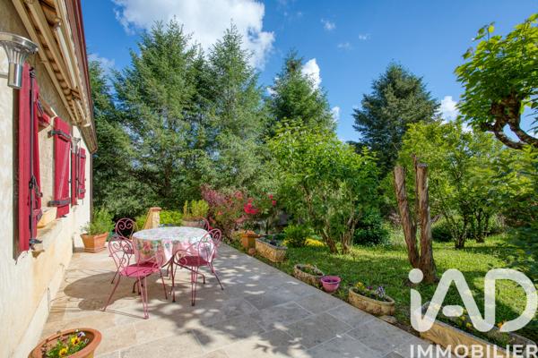 Maison à vendre 4 pièces 92 m² Sarlat-la-Canéda