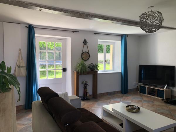 Saint-Victor-de-Morestel (38510) ST VICTOR DE MORESTEL, MAISON ANCIENNE DE 162 m² SUR TERRAIN 900 m²