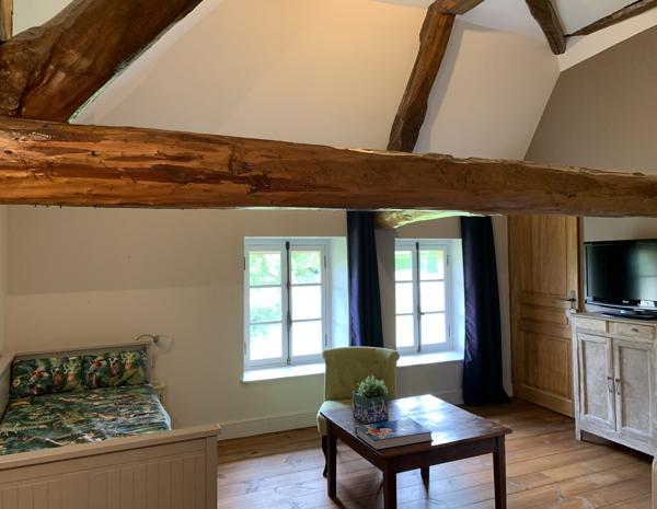 Saint-Victor-de-Morestel (38510) ST VICTOR DE MORESTEL, MAISON ANCIENNE DE 162 m² SUR TERRAIN 900 m²