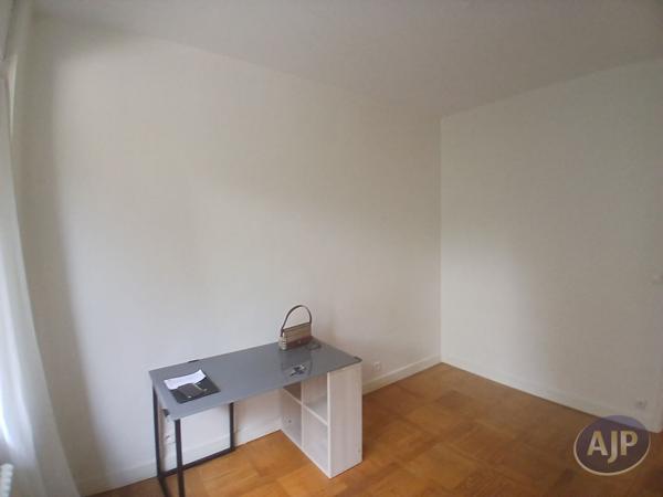 Location appartement Paris 16eme : 936 € - AJP Immobilière Passy Paris 16