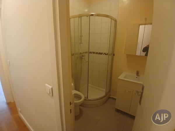 Location appartement Paris 16eme : 936 € - AJP Immobilière Passy Paris 16