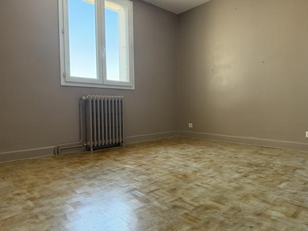 APPARTEMENT TYPE 4 DERNIER ETAGE A VENDRE Détails des diagnostics énergétiques