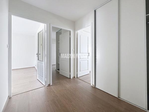 Appartement 4 pièces avec balcon plein sud et garage Rennes