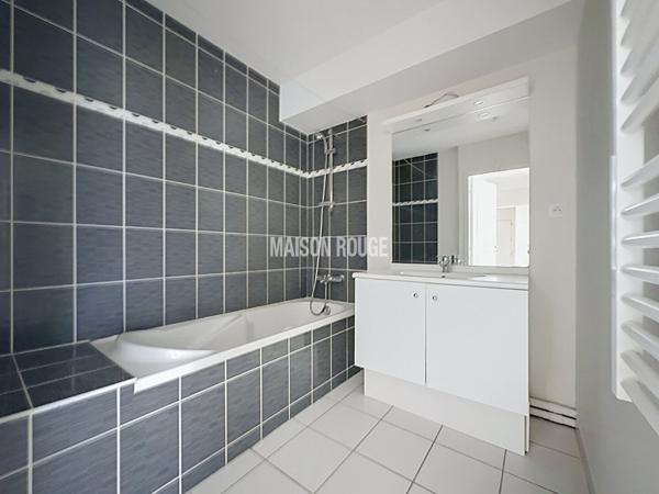 Appartement 4 pièces avec balcon plein sud et garage Rennes