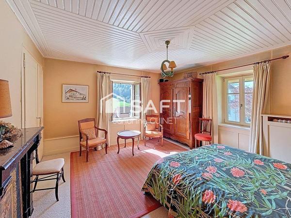 Ferme de caractère secteur les Premiers Sapins.