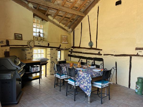 Élégante propriété de caractère avec trois habitations, piscine et cadre privilégié Bouillac