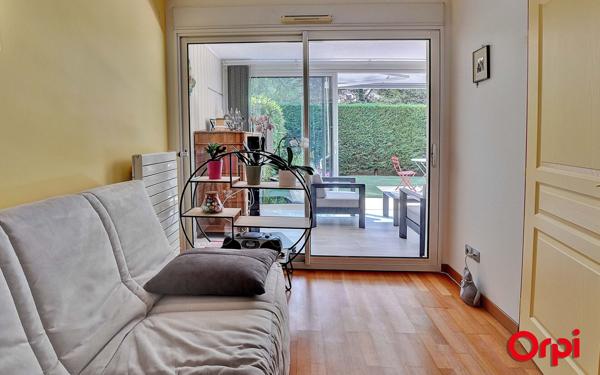 Appartement à vendre    3 pièces • 70 m2 Bourgoin-Jallieu