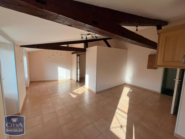 Appartement à louer 2 pièces 37.8m²