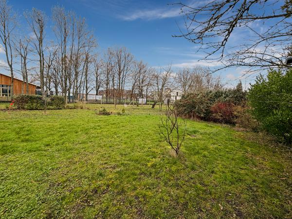 Terrain Saulx Les Chartreux 1054 m2