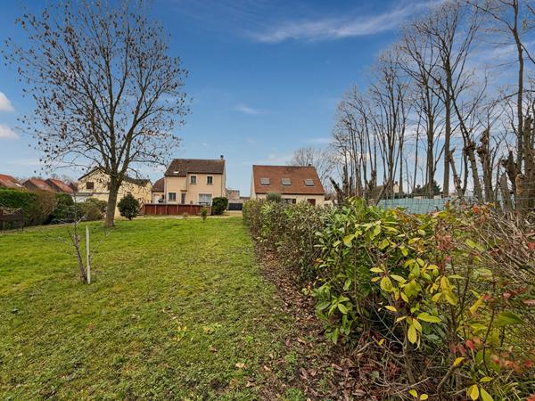 Terrain Saulx Les Chartreux 1054 m2