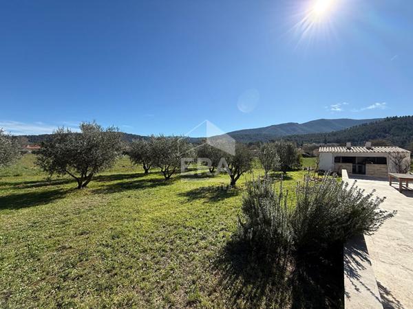 A VENDRE 83640 SAINT- ZACHARIE MAISON T5 DE 115M² SUR 4000 M² DE TERRAIN