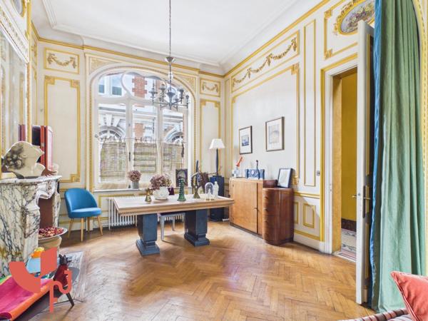 maison 5 chambres, 2 bureaux, avec du cachet