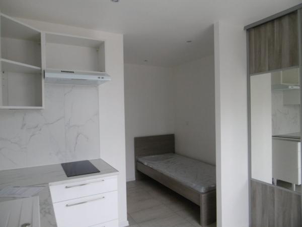 Challans, studio meublé 1 pièce(s) de 14.78 m²
