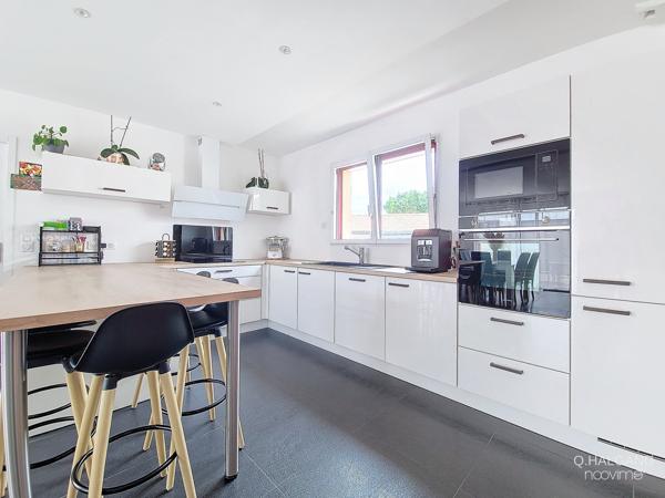 Commerces et Mer à pied - 4 chambres