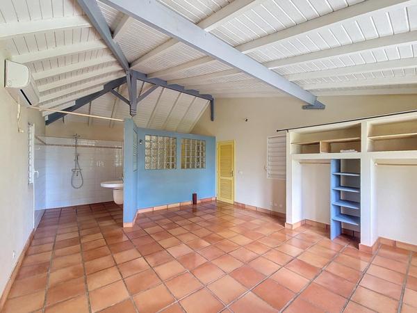 Magnifique maison familiale, à deux pas de la plage!