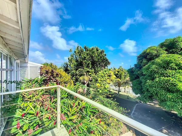 Magnifique maison familiale, à deux pas de la plage!