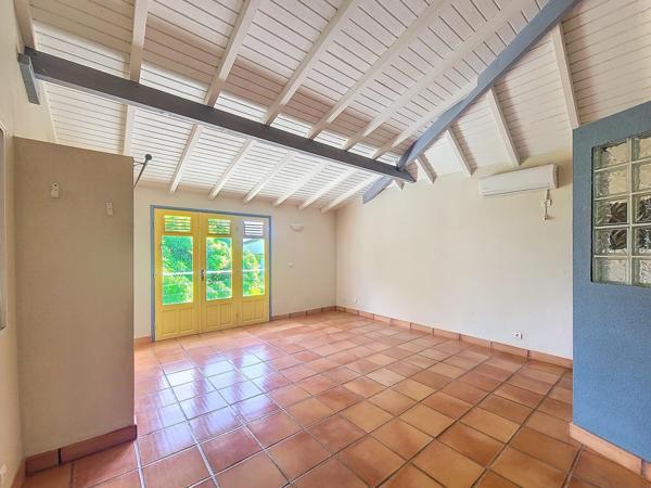 Magnifique maison familiale, à deux pas de la plage!