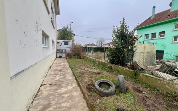 Maison à vendre    5 pièces •  Yutz