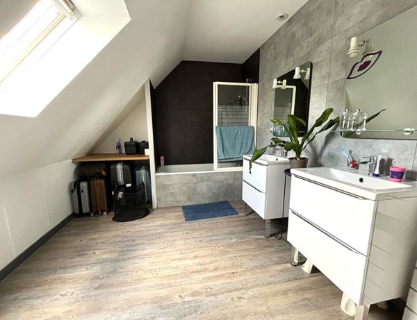 Maison Coueron 6 pièce(s) 119.28 m2