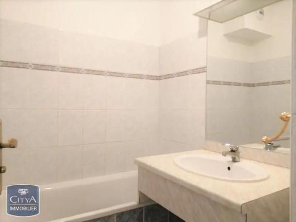 Appartement à louer 2 pièces 37.19m² Montpellier (34000)