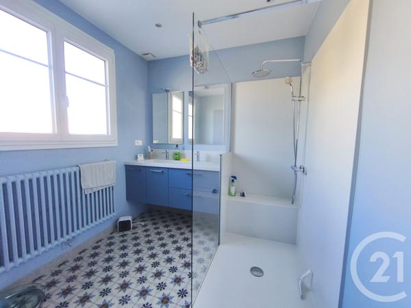 Maison à vendre  11 pièces - 210 m2 ST SERNIN - 07