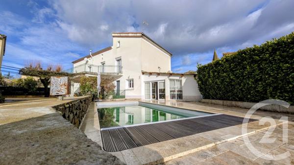 Maison à vendre  11 pièces - 210 m2 ST SERNIN - 07