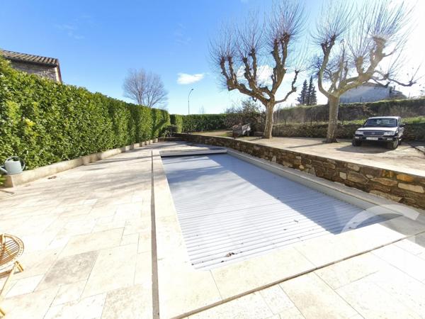 Maison à vendre  11 pièces - 210 m2 ST SERNIN - 07