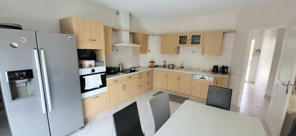 Valence (26000) 6 pièces - 148 m2 secteur Briffaut