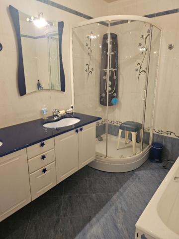 REIMS CENTRE APPARTEMENT TYPE 5 GARAGE ET TERRASSE