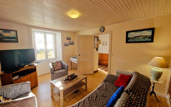 Maison à vendre    3 pièces • 68 m2 Plouhinec