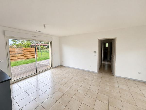 Ensemble immobilier composé de deux logements indépendants à Pomarez