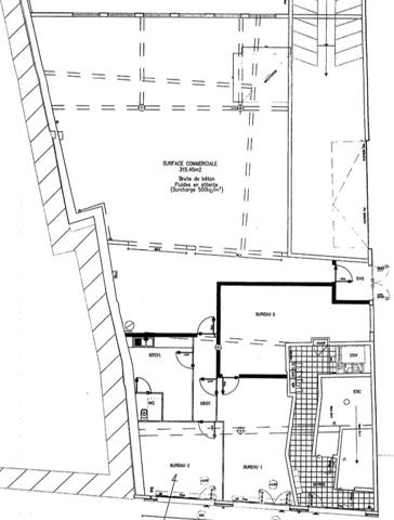 VIEUX LILLE – Local professionnel 370 m² avec vitrines et parkings | Opportunité rare
