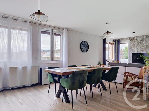 Appartement F4 à vendre  4 pièces - 100,45 m 2   PAMIERS  - 09