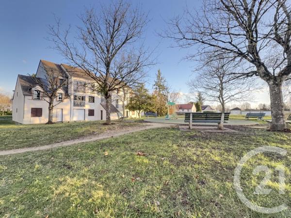 Appartement F5 à vendre  5 pièces - 100,80 m2 OLIVET - 45