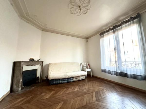 Vente                                                      Maison
                        
                     10 pièces                      226 m2                     à Bornel