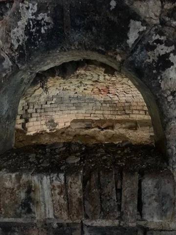 Maison à rénover avec dépendance + bois