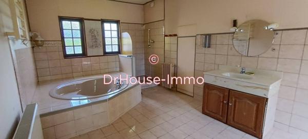 Maison à vendre 7 pièces de 250 m²