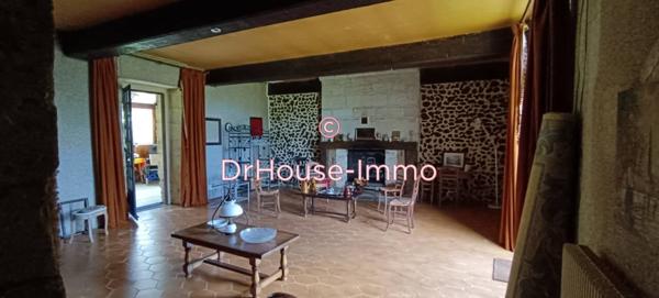 Maison à vendre 7 pièces de 250 m²