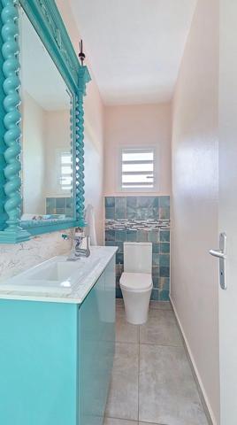 Villa plain pied récente avec piscine à vendre 4 pièces SAINT FRANCOIS (971)