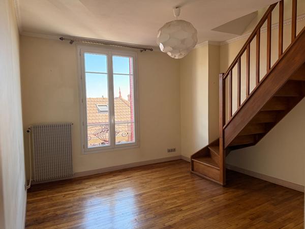 Appartement Colombes 4 pièce(s) 52.38 m2