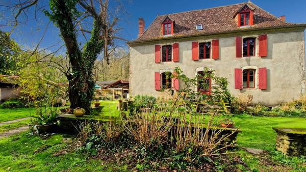 Proche Salies-de-Béarn ET à 40 MIN DE PAU ET DE BAYONNE!