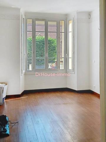 Maison à vendre 8 pièces de 185 m²