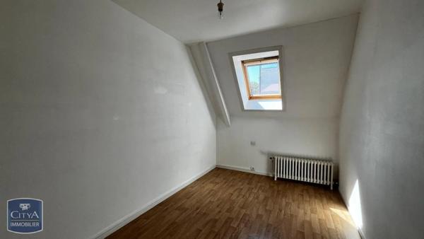 Location appartement 4 pièces de 126.48m²