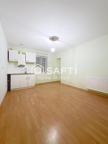 IMMEUBLE DE RAPPORT – 9 LOGEMENTS + 3 GARAGES – NEUFCHÂTEAU